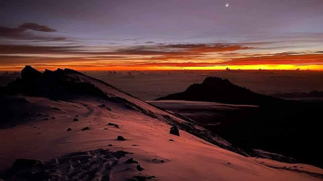 Image Slider No: 3 Kilimanjaro Climbing - Machame Route And 2 Days Safari -10 Days