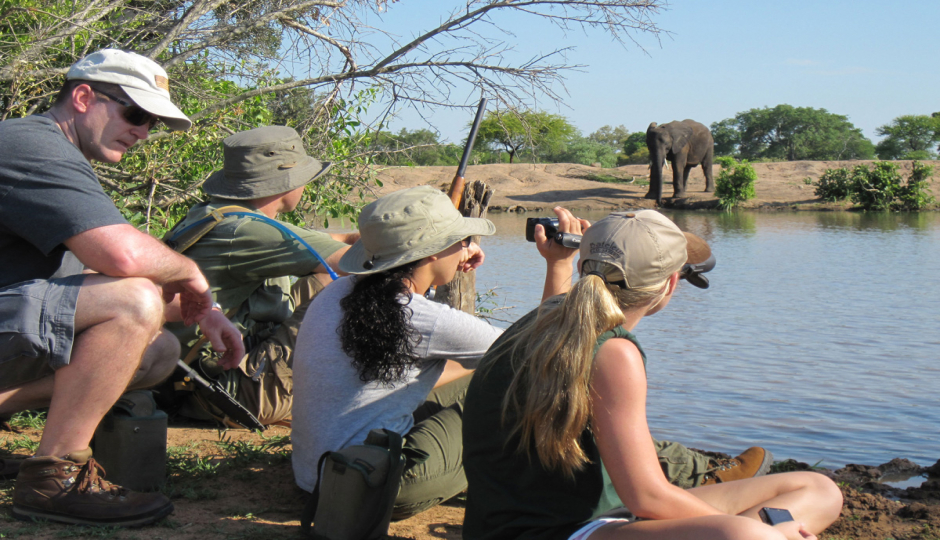 Thumb Nail Image: 4 What to Wear on a Tanzania Safari: The Ultimate Guide